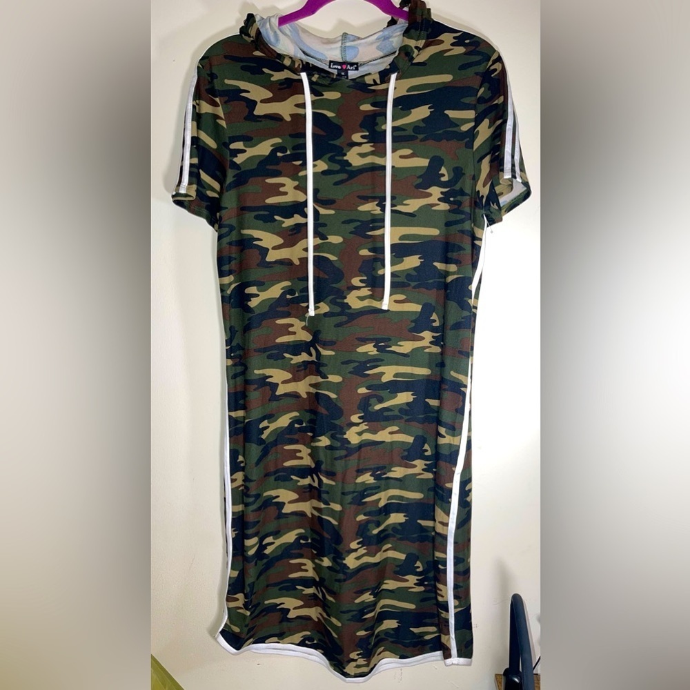 NWOT Love❤️Ari Army Fatigue Midi Hooded Dress W/Short Sleeves & Piping SZ 1X